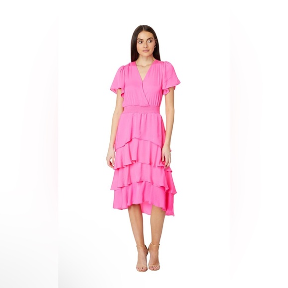 Vince Camuto Women's Four Teir Layered Dress with V Neck, Hot Pink Size Medium - Picture 1 of 3